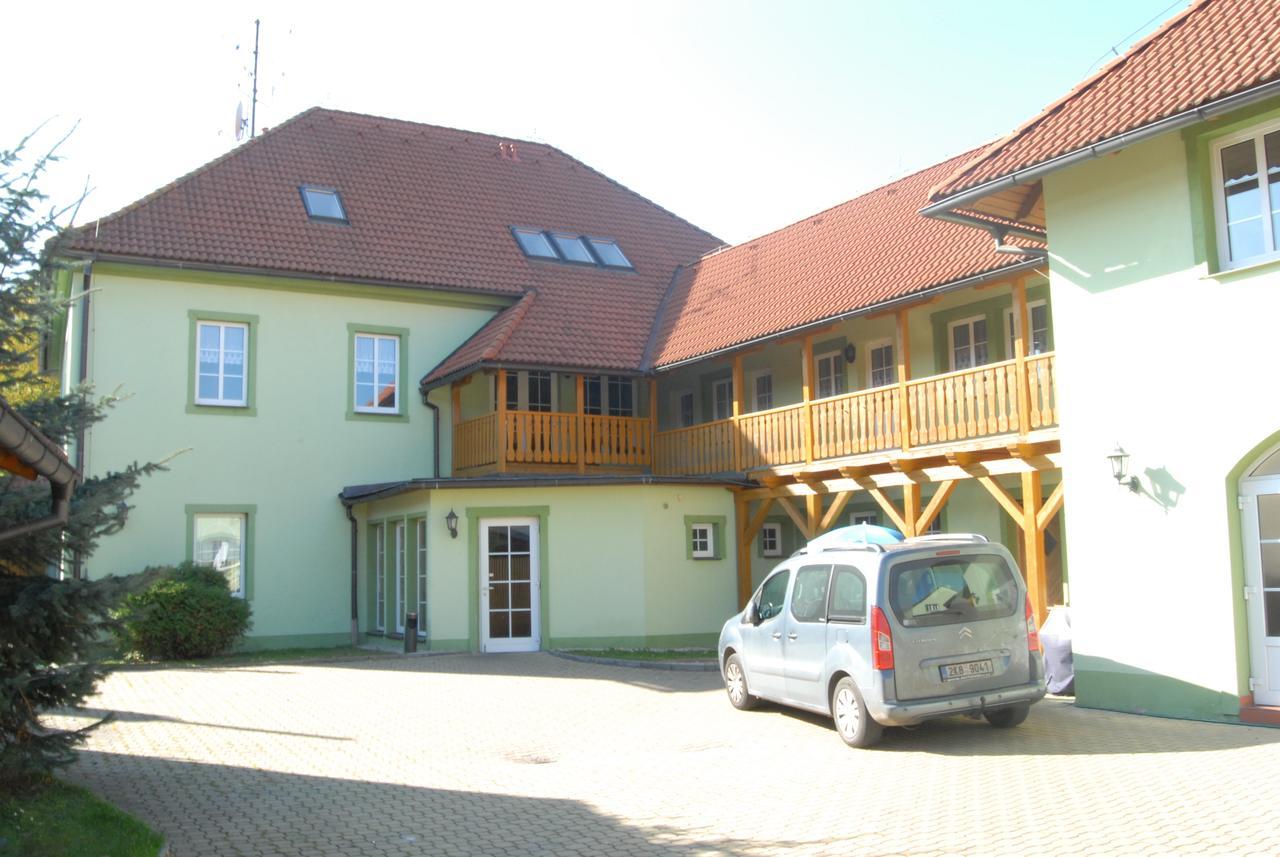 Hotel Atawa Rabí Extérieur photo